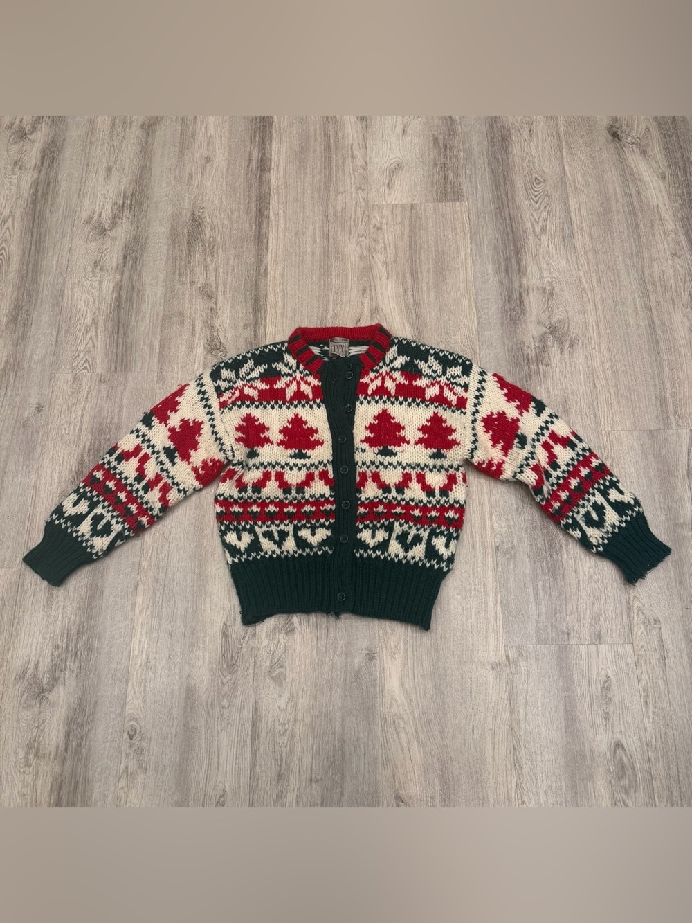 Vintage I.V.Y. Hand Knit Fair Isle Acrylic Cardigan Sweater M